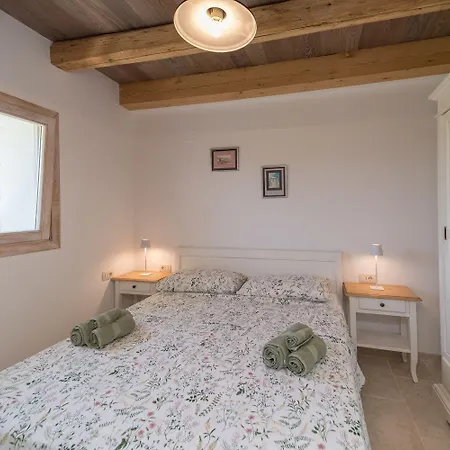 Prázdninový dům Atemberaubende Und Hundefreundliche Steinvilla Mit Privatpool, Waschmaschine, Wifi *